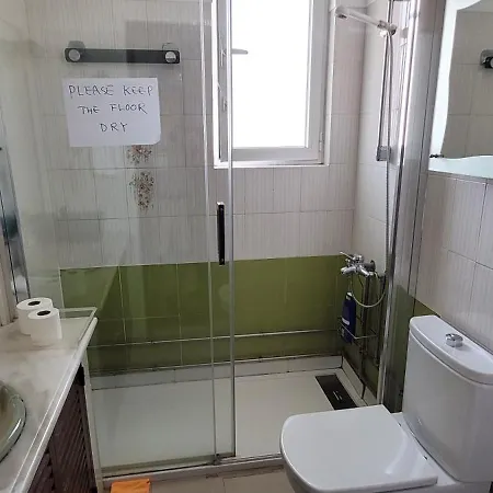 Cozy Near Airport , Metro And Train Station *